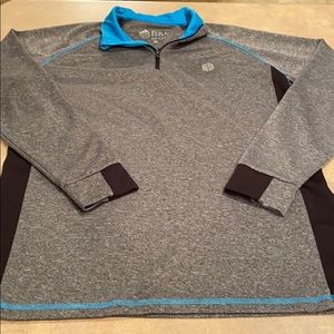 Men’s BKE sport 3/4 zip shirt size XL